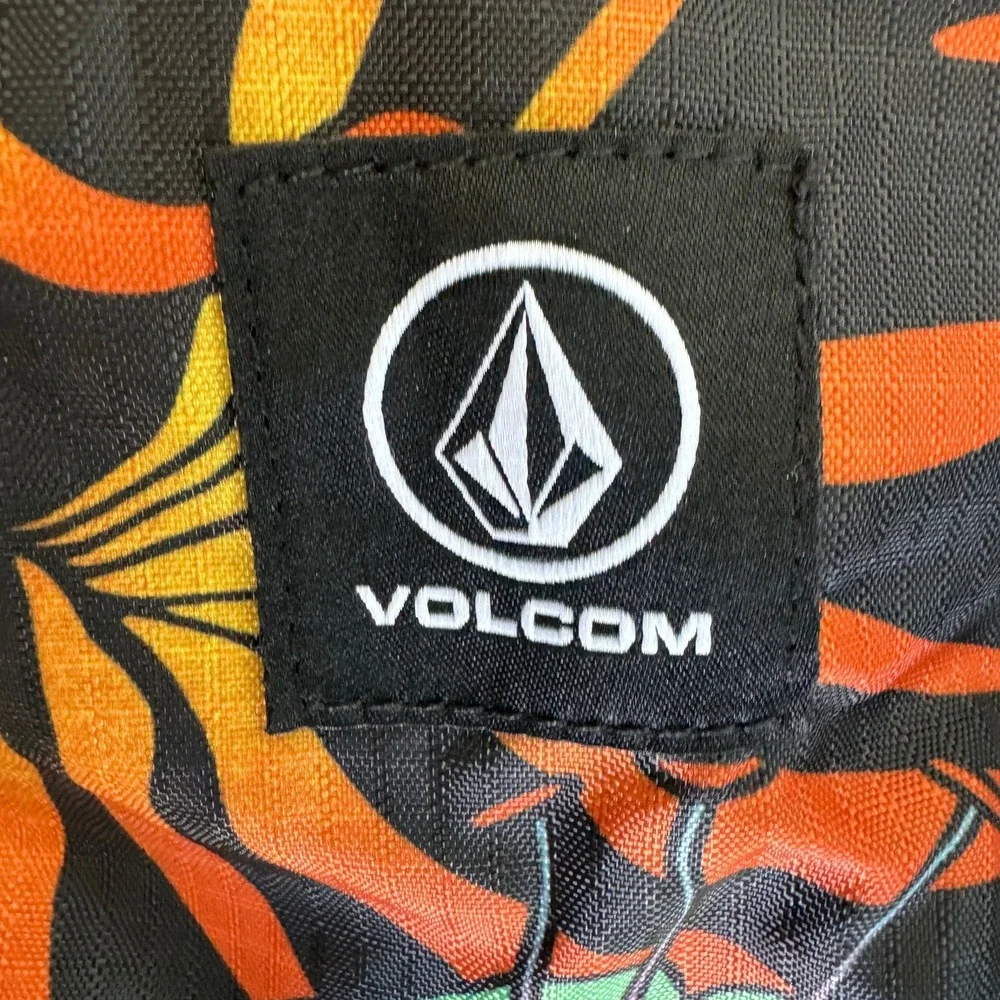 Volcom Packable Duffel Bag‎ Black Streetwear Travel Gym Lightweight 10 X 18 X 10